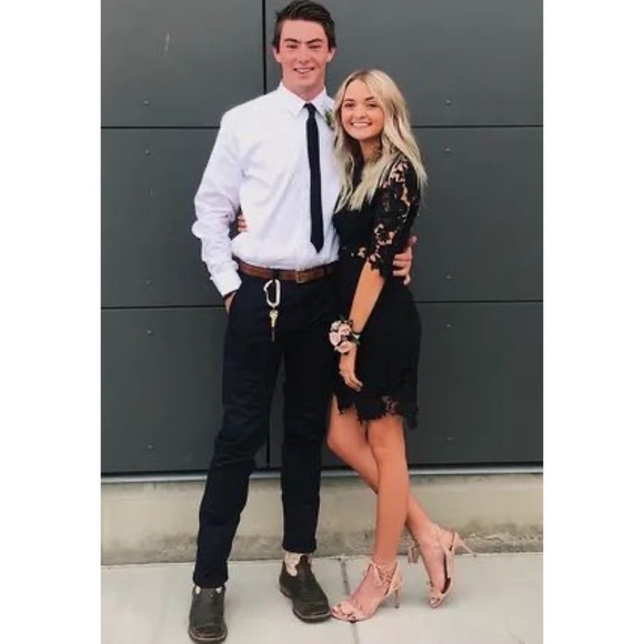 NWT Lulus A Fine Romance Black Lace Sheath Dress Size Medium - Picture 8 of 14